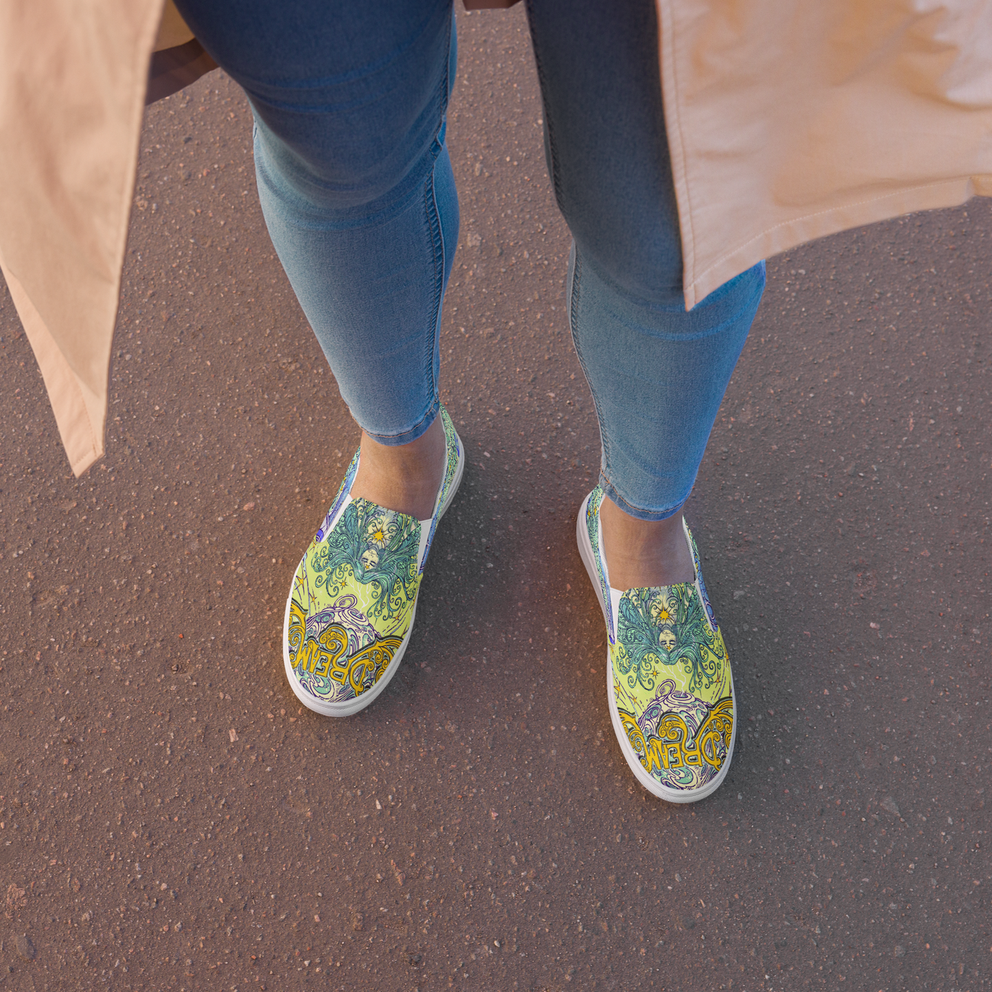 Dream Women’s slip-on canvas shoes (Yellow)